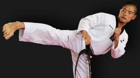 TaekWonDo-Trainer Hi-Young Kim