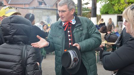 Mann in polnischer Tracht 