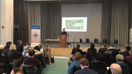 Vortrag zum Thema "Religion im Schulalltag" Vortrag zum Thema "Religion im Schulalltag"