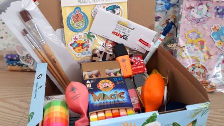 Preis Malwettbewerb 2020 Paket voller Mal- und Bastelmaterial