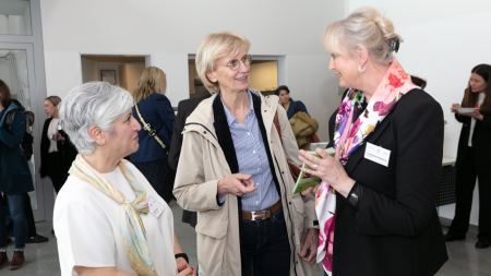 Gespräche im Foyer Gespräche im Foyer