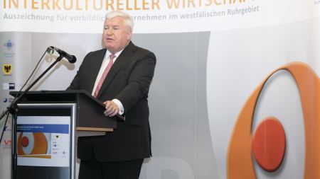 Laudator Dr. Klaus Engel (RWE)