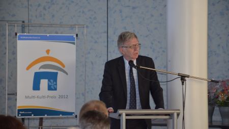 Dieter Wiefelspütz bei Laudatio bei Multi-Kulti-Preis 2012